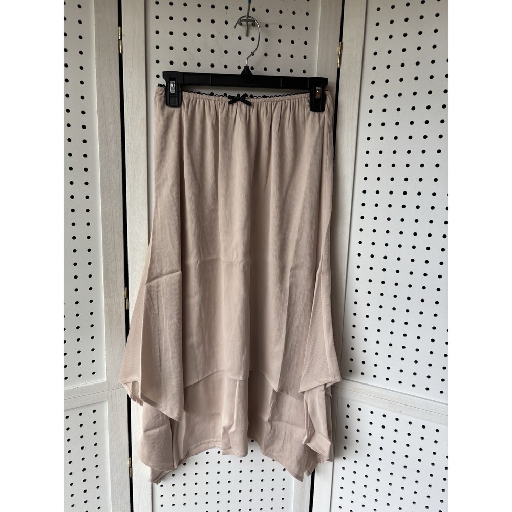 LUSH Women's Small‎ Pull On Chiffon Midi Bow Sharkbite Skirt Champagne NWOT